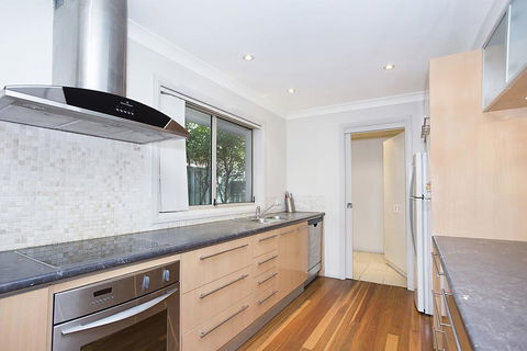 Harmony House - Bateau Bay, NSW - Accommodation Gladstone 1
