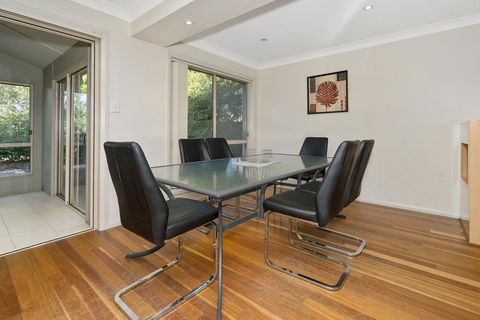 Harmony House - Bateau Bay, NSW - Accommodation Gladstone 3