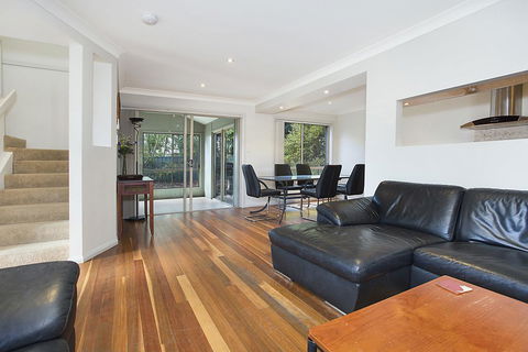 Harmony House - Bateau Bay, NSW - Accommodation Gladstone 2