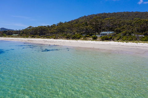 Harpers On The Beach - Accommodation Gladstone 1