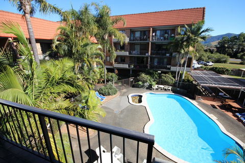 Hawaiian Gardens - Unit 3 - Accommodation Gladstone 0