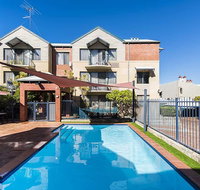 Hay St - Subi - Accommodation Gladstone