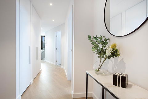 HAYMARKET HEIGHTS - Hosted By L'Abode Accommodation - Accommodation Gladstone 2
