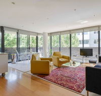 HAZEL Chapel St Socialite. Pool Spa  Gym - Accommodation Gladstone