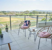 Heart Of the Sunny Coast - 2 Resort Pools Gym NOW OPEN Walk to Sunshine Plaza - Accommodation Gladstone