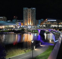 Hello Adelaide Motel and Apartments - Accommodation Gladstone