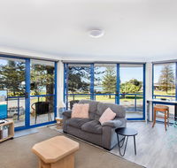 Heritage 202 Overlooking the Water - Accommodation Gladstone
