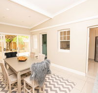 Heritage Bowen Terrace 3 Bed 2 Bath - Walk to CBD - Accommodation Gladstone