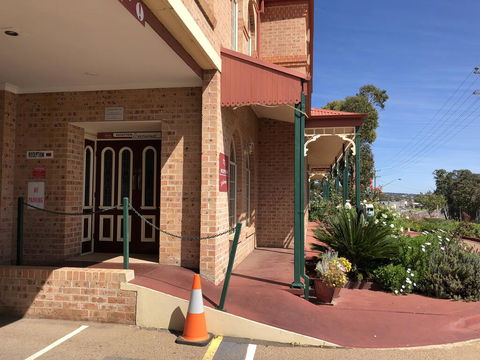 Heritage Motor Inn Goulburn - Accommodation Gladstone 2
