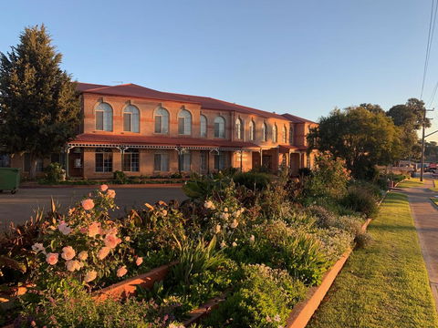 Heritage Motor Inn Goulburn - Accommodation Gladstone 0