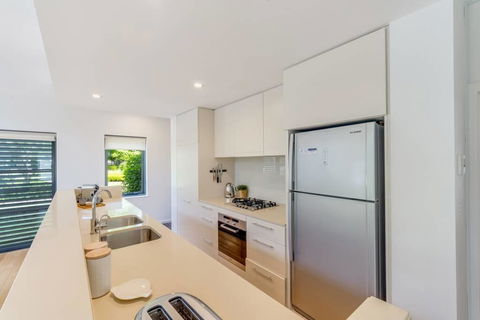 Heritage Park Getaway - Accommodation Gladstone 3