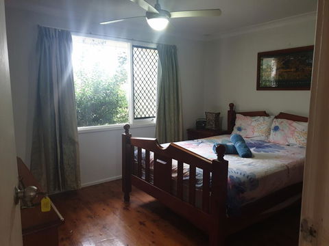 Hidden Oasis - Accommodation Gladstone 3