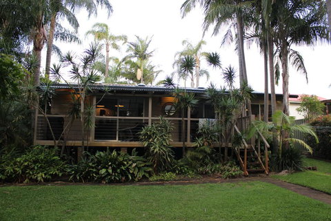 Hidden Oasis Pet Friendly In Anna Bay - Accommodation Gladstone 0