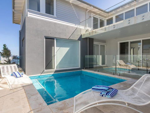 Hideaway At Culburra - Guest House With Plunge Pool - Accommodation Gladstone 2