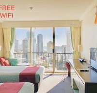 High Floor Twin Share with Ocean View at Surfers Paradise - Hotel Studio - Accommodation Gladstone