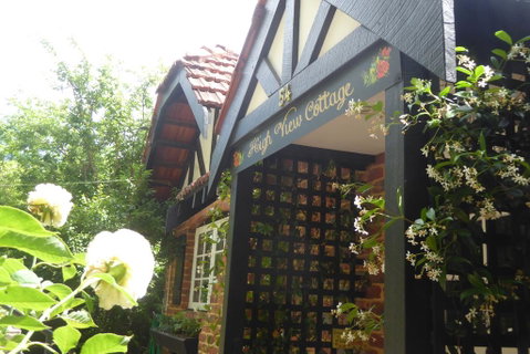 High View Cottage - Accommodation Gladstone 3
