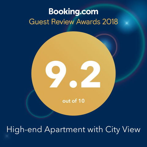 High-end Apartment With City View - Accommodation Gladstone 3