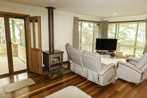 Highland View - Accommodation Gladstone 1