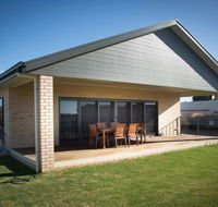 Highview on Victoria Coffin Bay - Accommodation Gladstone