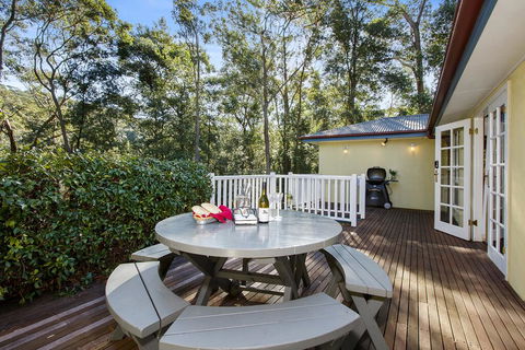 Hilldo - Lovely Mountainside Accommodation - Accommodation Gladstone 3