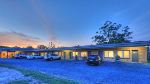 Hilldrop Motor Inn - Accommodation Gladstone 3