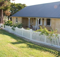 Hillside Cottage Berrima - Accommodation Gladstone