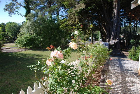 Hillside Cottage Berrima - Accommodation Gladstone 2