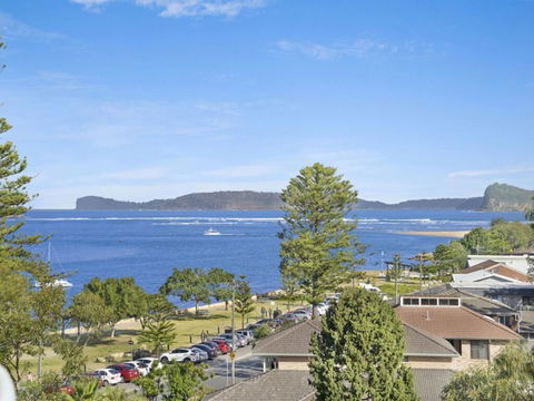 Hinterland Luxury - 1 Bedroom Hinterland View Apt - Accommodation Gladstone 2