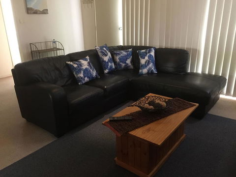 Holiday Home In The Heart Of Anglesea - Accommodation Gladstone 2