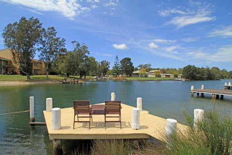 Holiday On The Water - Accommodation Gladstone 0
