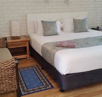 Holland Park Motel - Accommodation Gladstone