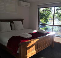 Holly House BnB - Accommodation Gladstone