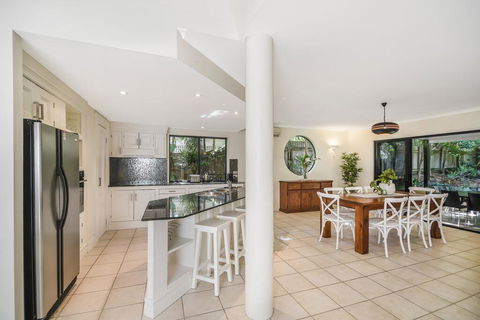 Home Away From Home, 38 Redwood Avenue, Marcus Beach, Noosa Area - Accommodation Gladstone 2