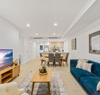 HomeHotel New and Comfort 3 Bedrooms security Apt - Accommodation Gladstone