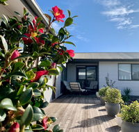 Homely Getaways in Surf Beach - Pet Friendly - Accommodation Gladstone