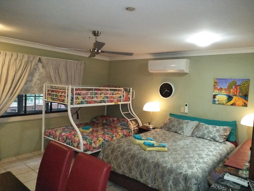 Bungalow QLD Accommodation Gladstone