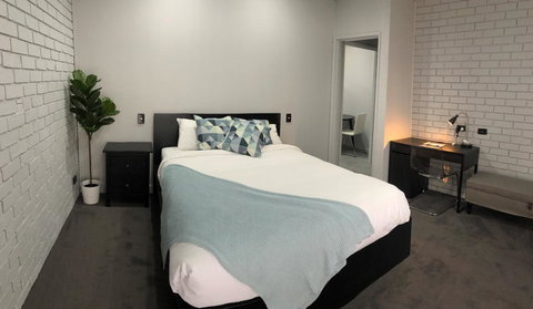 Homestead Motor Inn & Apartments - Accommodation Gladstone 1