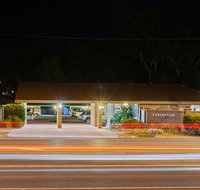Homestead Motor Inn  Apartments - Accommodation Gladstone