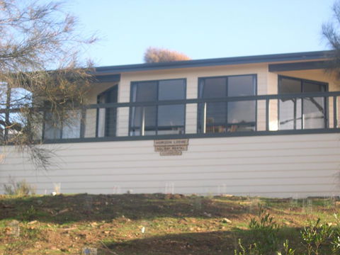 Horizon Lodge - Accommodation Gladstone 2