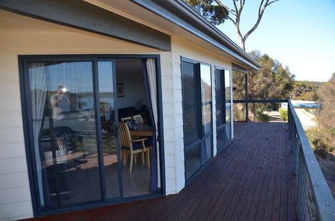 Horizon Lodge - Accommodation Gladstone 3