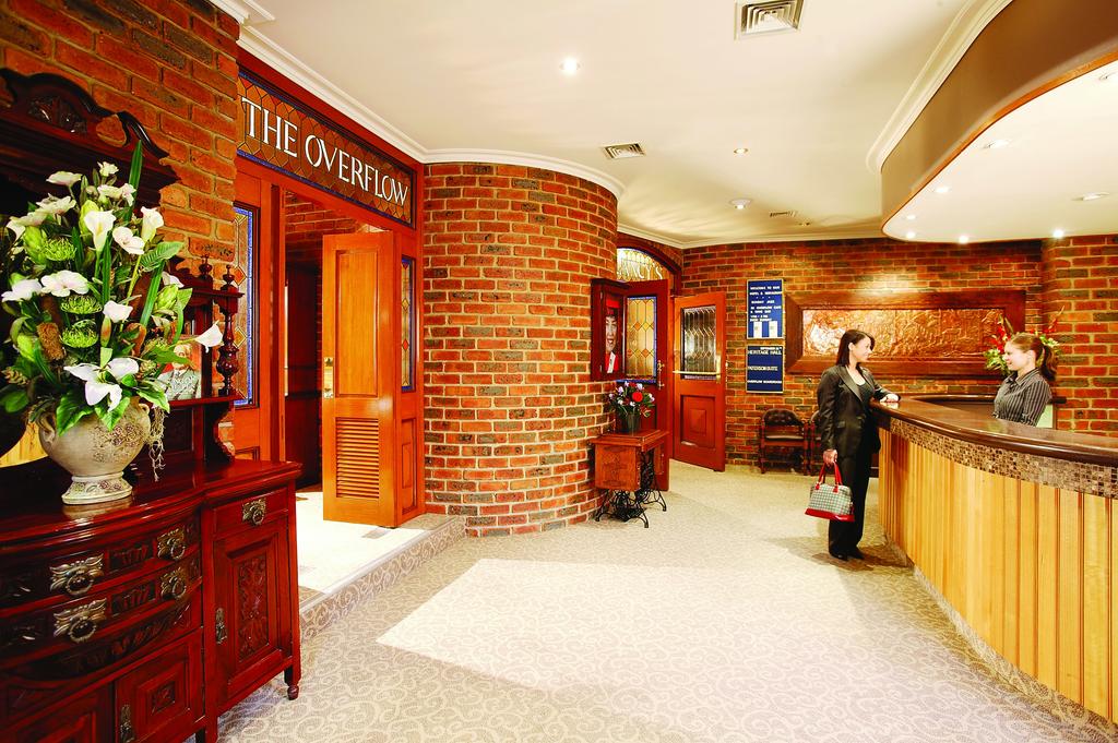 Mount Waverley VIC Accommodation Gladstone