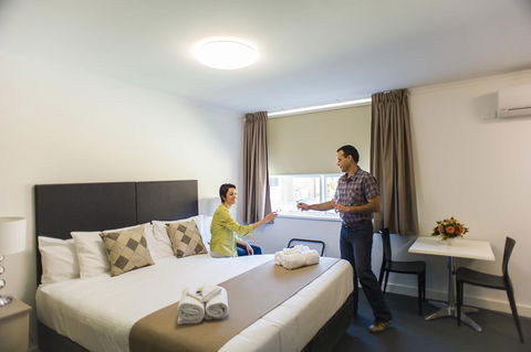 Hotel Gracelands - Accommodation Gladstone 1