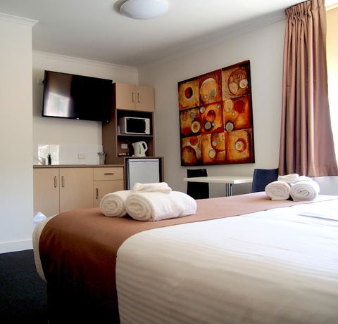 Hotel Gracelands - Accommodation Gladstone 3