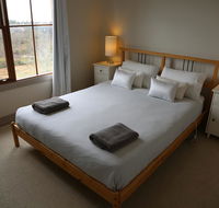 Ironstone Views - Accommodation Gladstone