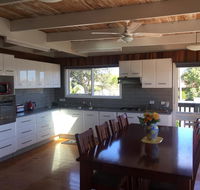 Island Getaway - Accommodation Gladstone