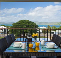 Island Villas  Apartments - Accommodation Gladstone
