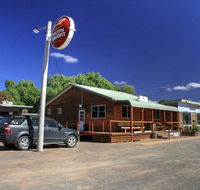 Ivanhoe Hotel Motel - Accommodation Gladstone