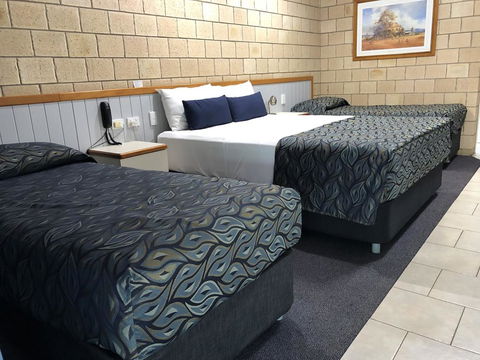 Jacaranda Country Motel - Accommodation Gladstone 1