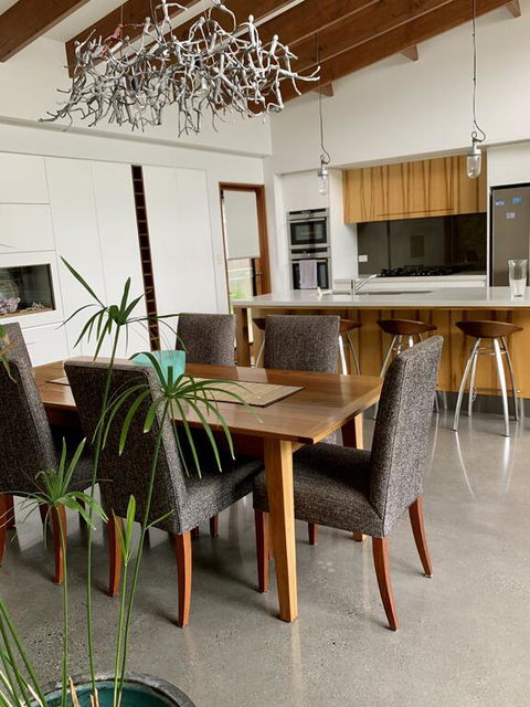 Jacaranda Garden Retreat - Accommodation Gladstone 3