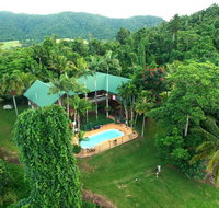 Jackaroo Treehouse Mission Beach - Accommodation Gladstone